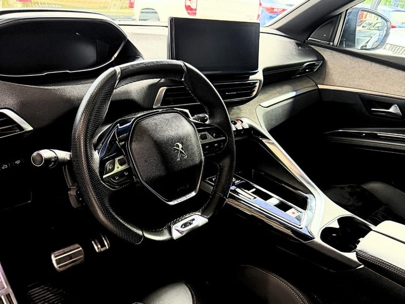Peugeot 5008 2024 - Imagen 17 de 20