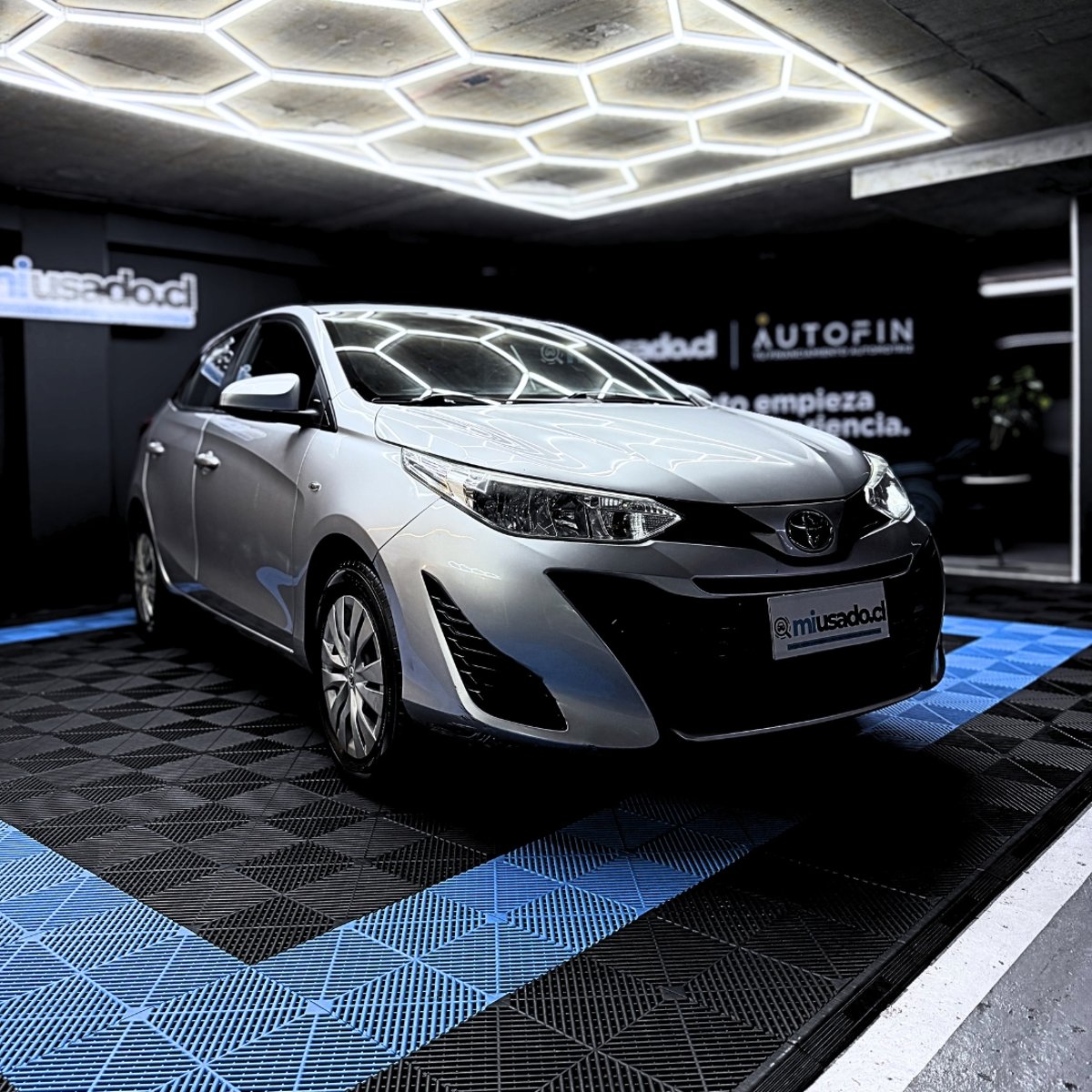 Toyota Yaris Sport GLE 1.5 2019 - Imagen 9 de 15