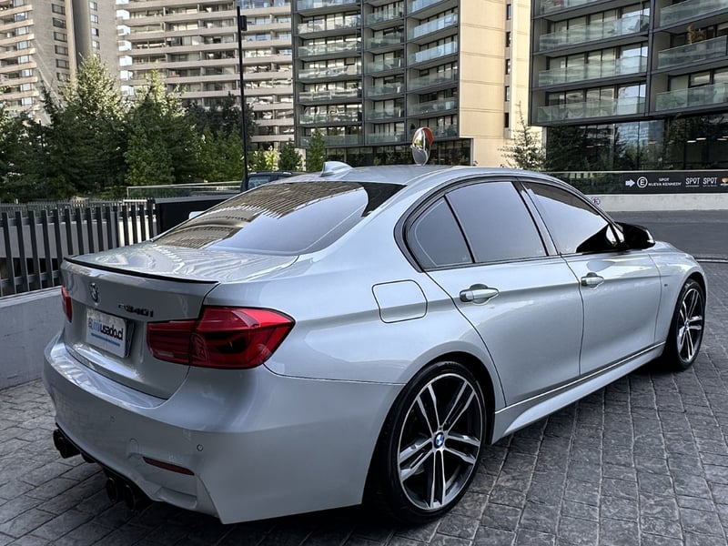 BMW 340i – 3.0 Turbo 2018 - Imagen 7 de 15