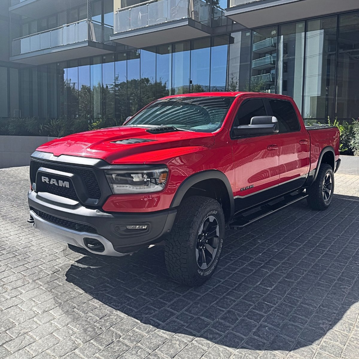 RAM 1500 Rebel 5.7 V8 Crew Cab 2020 - Imagen 11 de 15
