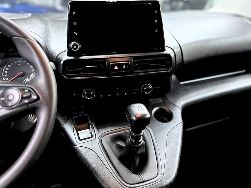Opel COMBO 2024 - Imagen 10 de 18