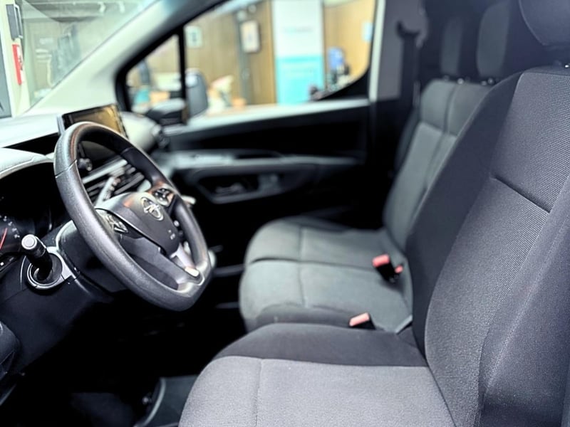 Opel COMBO 2024 - Imagen 11 de 18