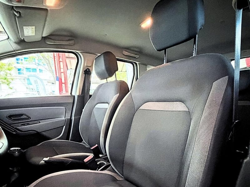 Renault DUSTER 2021 - Imagen 18 de 20