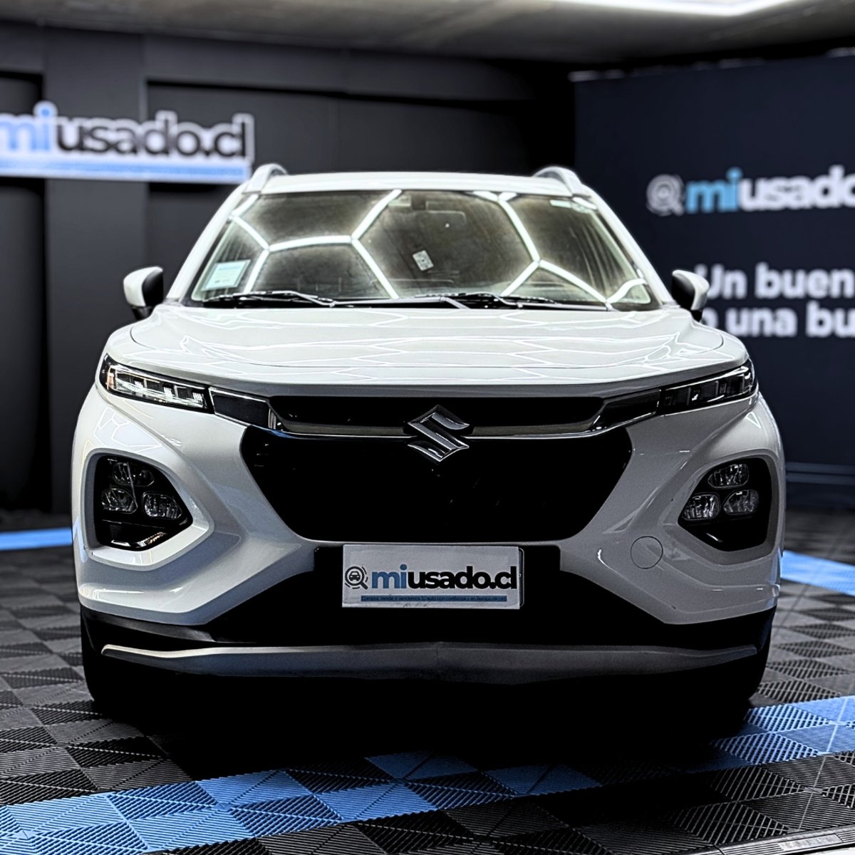 Suzuki Fronx GLX 2024 - Imagen 3 de 15