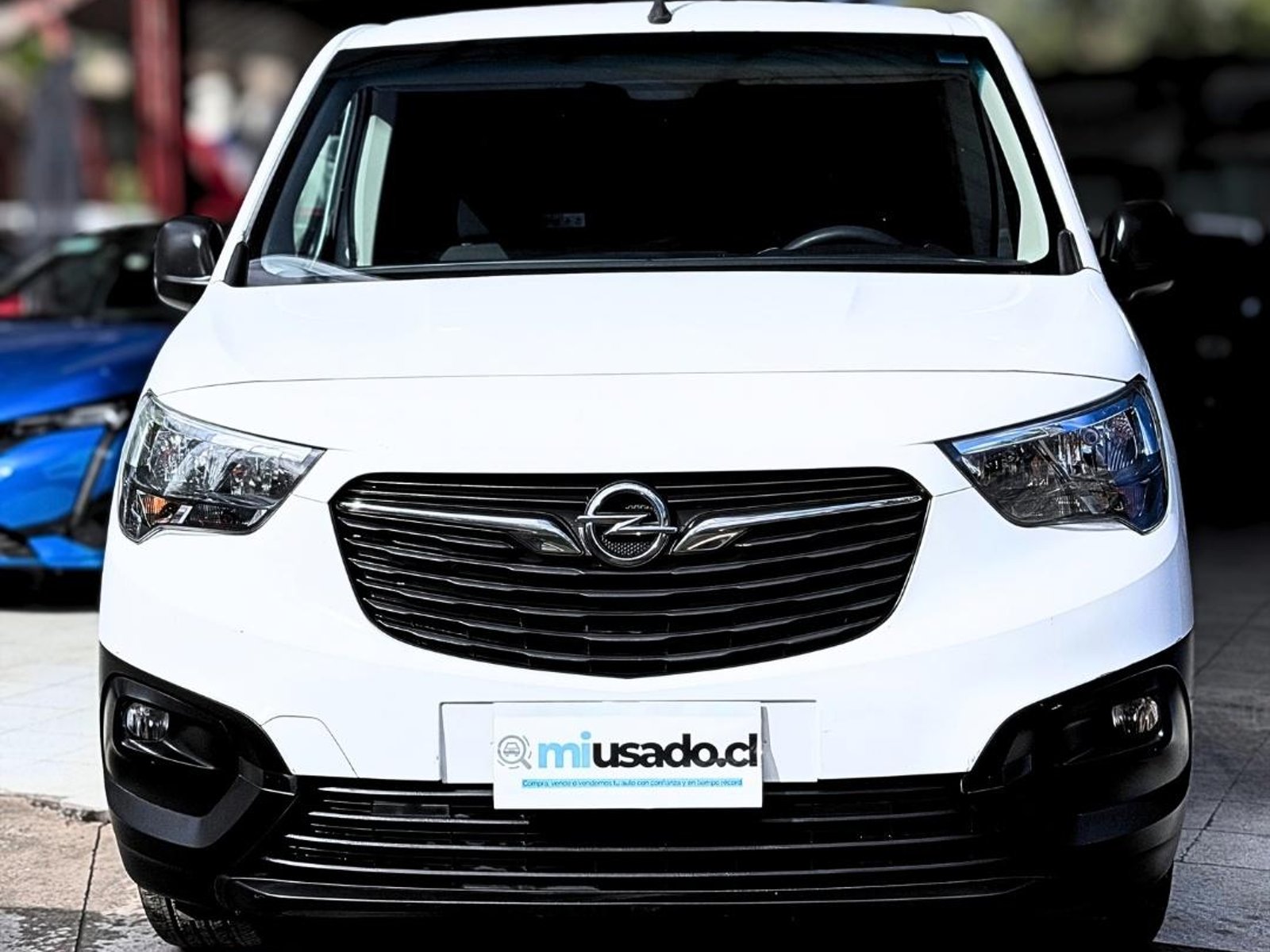 Opel COMBO 2024 - Foto 2 de 18