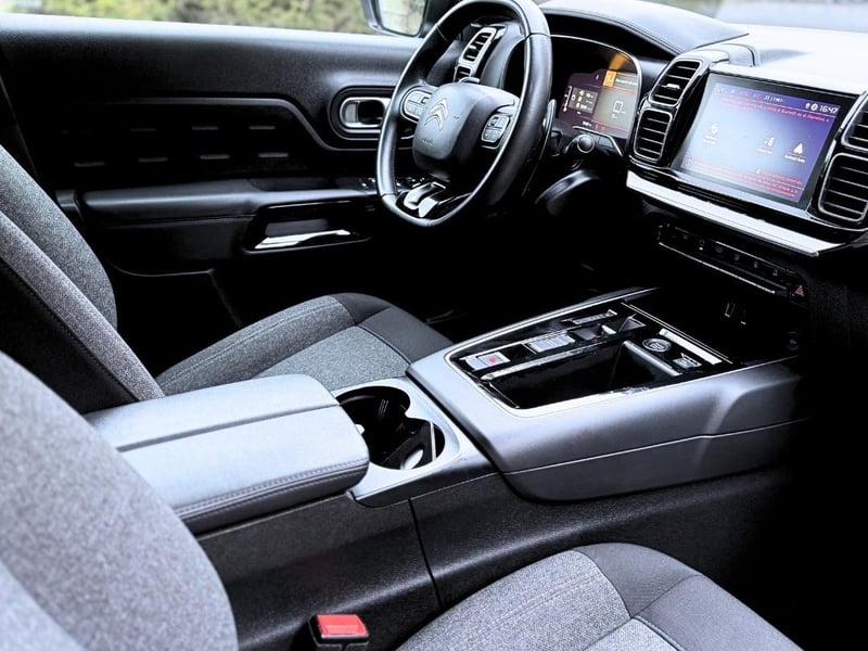 Citroën C5 AIRCROSS 2023 - Imagen 17 de 20
