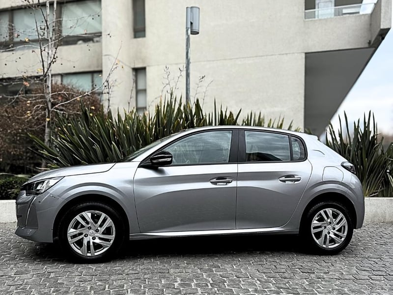 Peugeot 208 2024 - Imagen 4 de 16