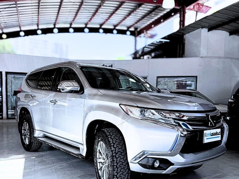 Mitsubishi MONTERO SPORT 3.0 2018 - Imagen 11 de 20