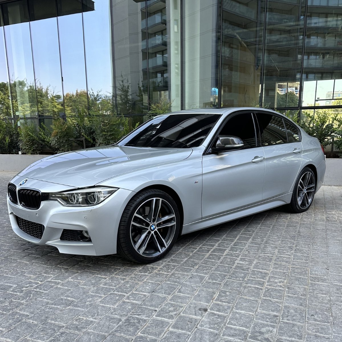 BMW 340i – 3.0 Turbo 2018 - Imagen 3 de 15