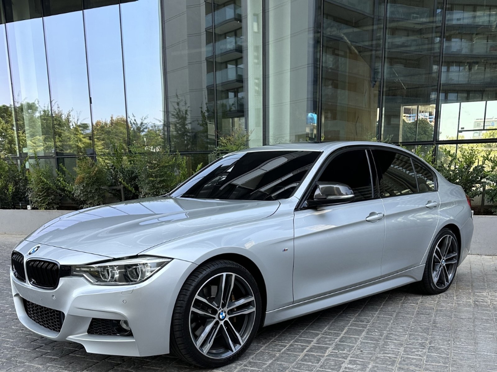 BMW 340i – 3.0 Turbo 2018 - Foto 3 de 15