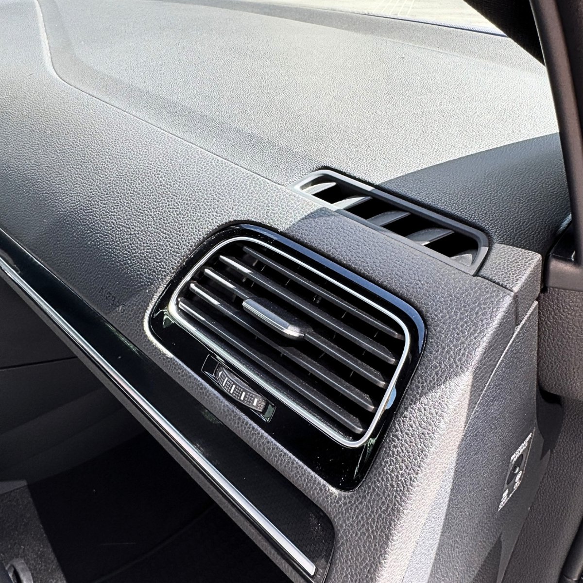 Volkswagen Golf R AWD 2021 - Imagen 13 de 15