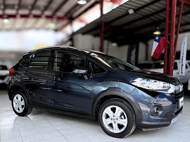 Honda WRV 2022 - Imagen 3 de 20