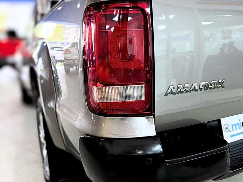Volkswagen AMAROK 2017 - Imagen 7 de 18