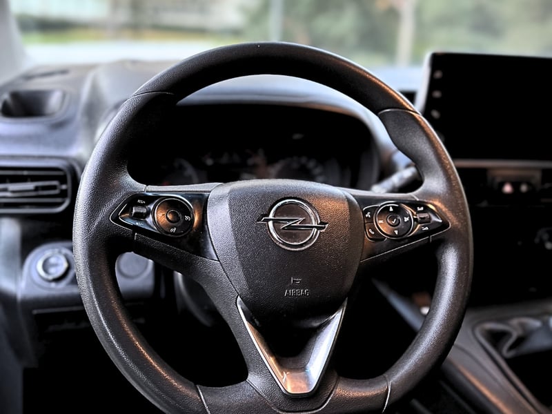 Opel Combo 2023 - Imagen 11 de 12