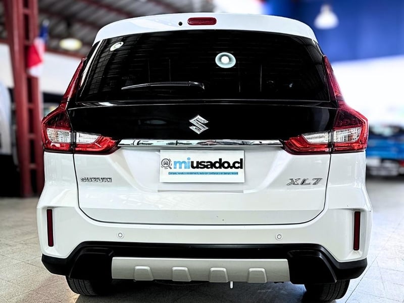 Suzuki XL7 2022 - Imagen 8 de 20
