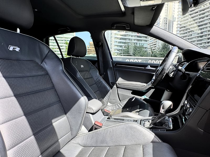 Volkswagen Golf R AWD 2021 - Imagen 12 de 15