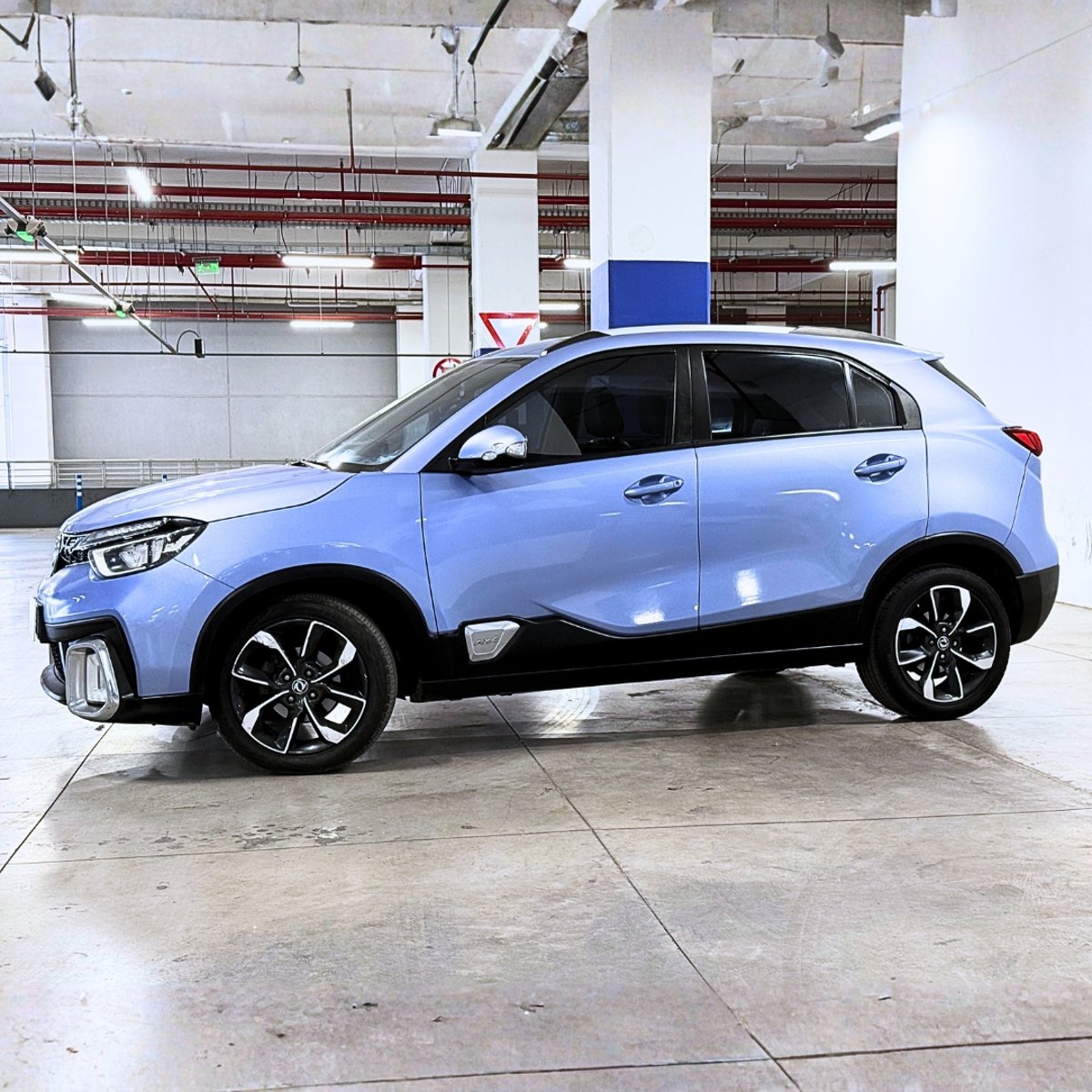Dongfeng AX4 Luxury 2020 - Imagen 7 de 15