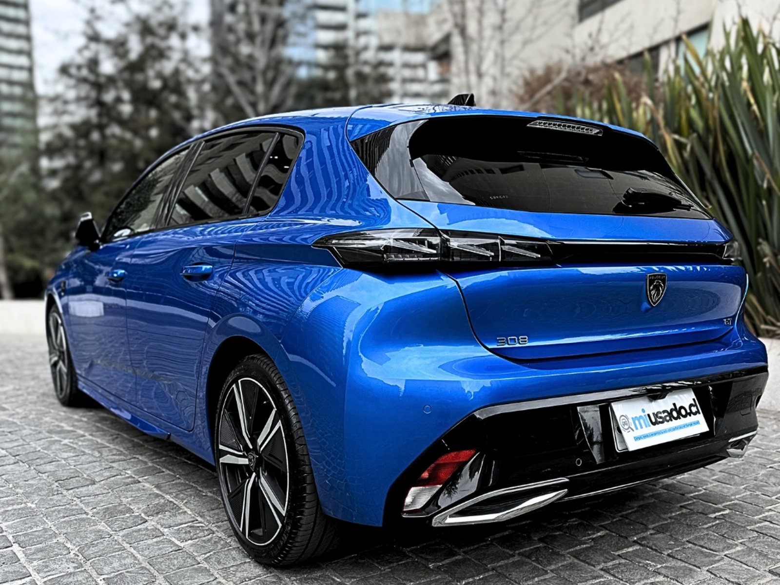 Peugeot 308 GT 1.2 Turbo 2022 - Foto 4 de 15