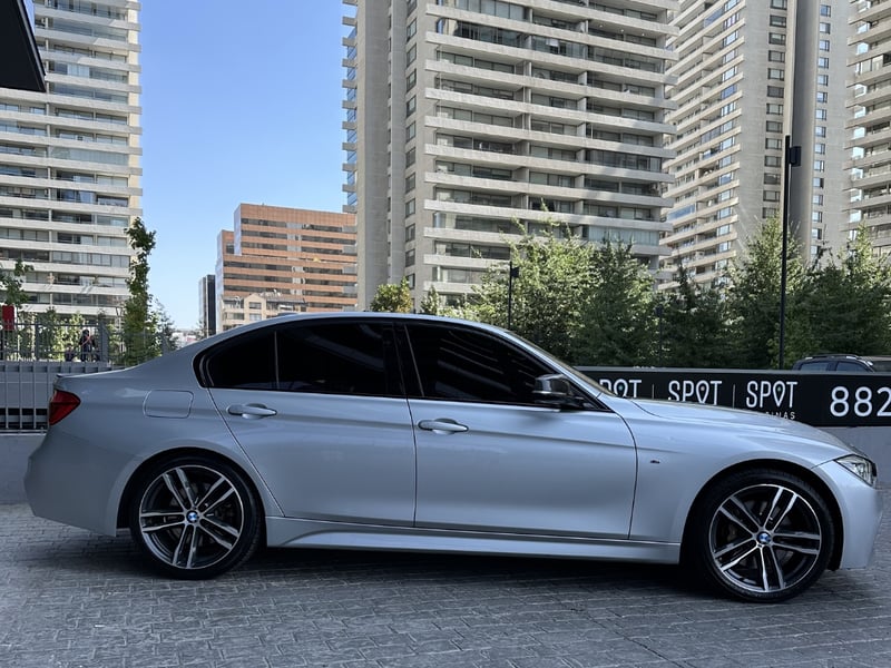 BMW 340i – 3.0 Turbo 2018 - Imagen 6 de 15
