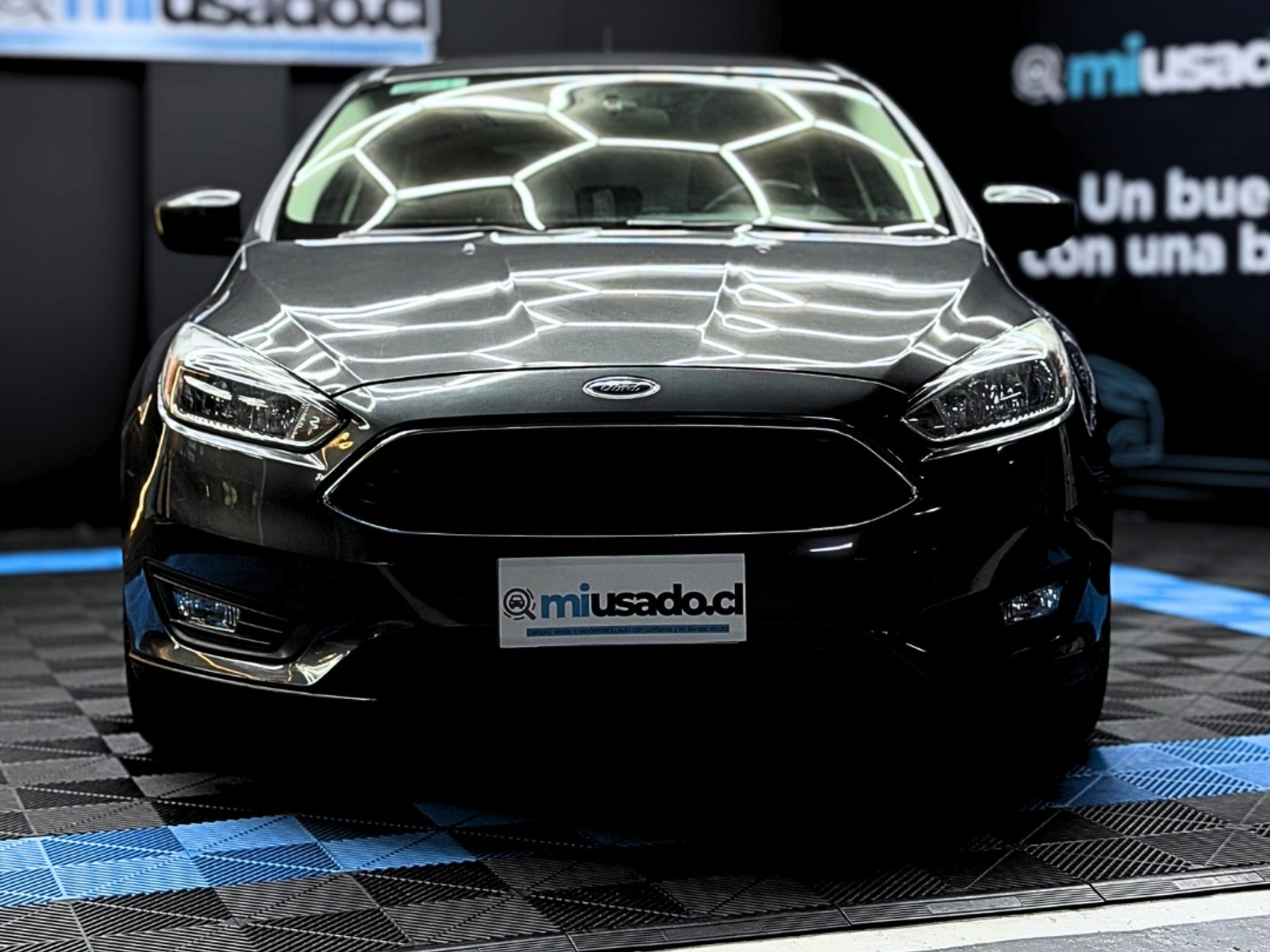 Ford Focus 2019 - Foto 2 de 15