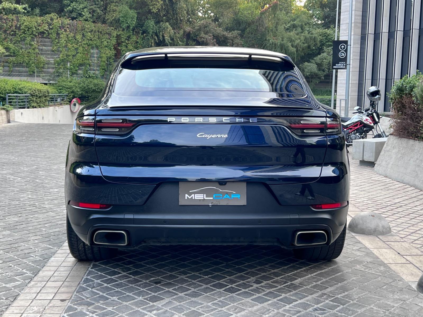 Porsche CAYENNE COUPE 3.0 2022 - Foto 4 de 9