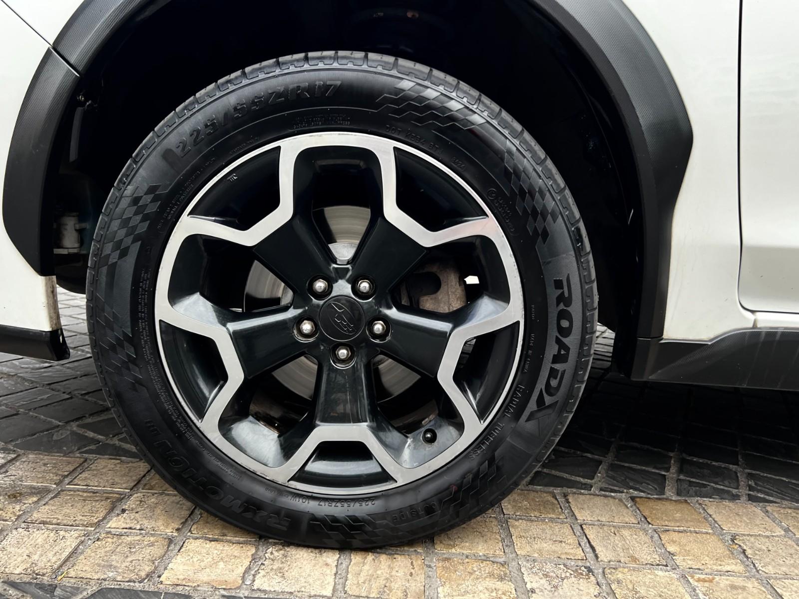 Subaru XV 1.6 MT AWD 2015 - Imagen 7 de 10