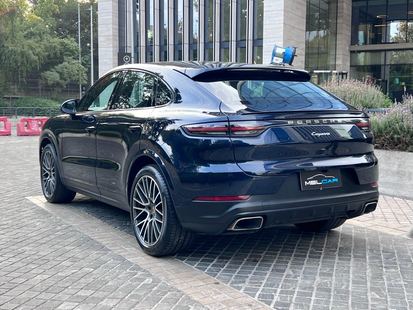Porsche CAYENNE COUPE 3.0 2022 - Imagen 5 de 9