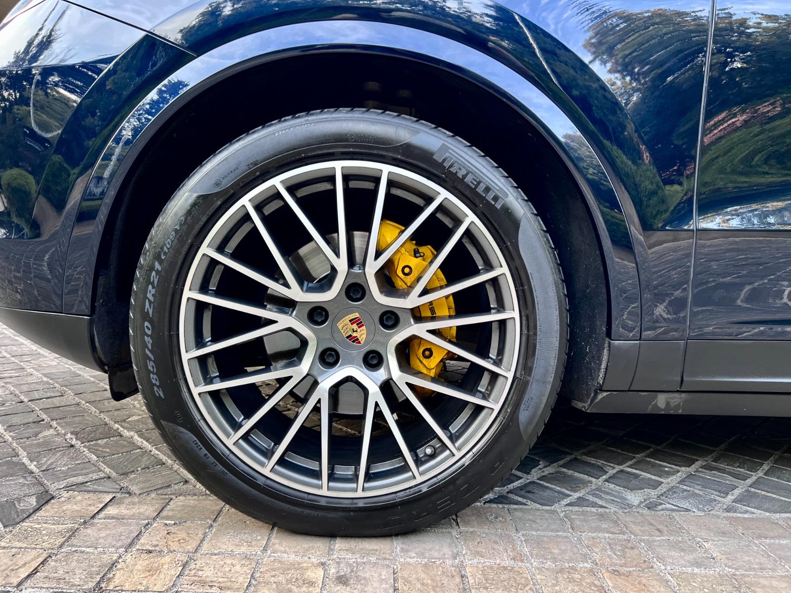 Porsche CAYENNE COUPE 3.0 2022 - Imagen 6 de 9