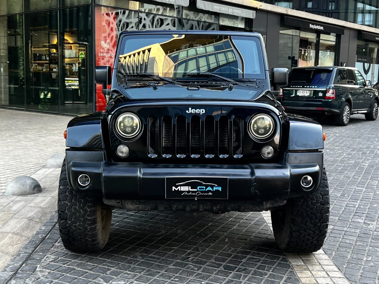 Jeep WRANGLER UNLIMITED SAHARA 3.6 2016 - Foto 2 de 10