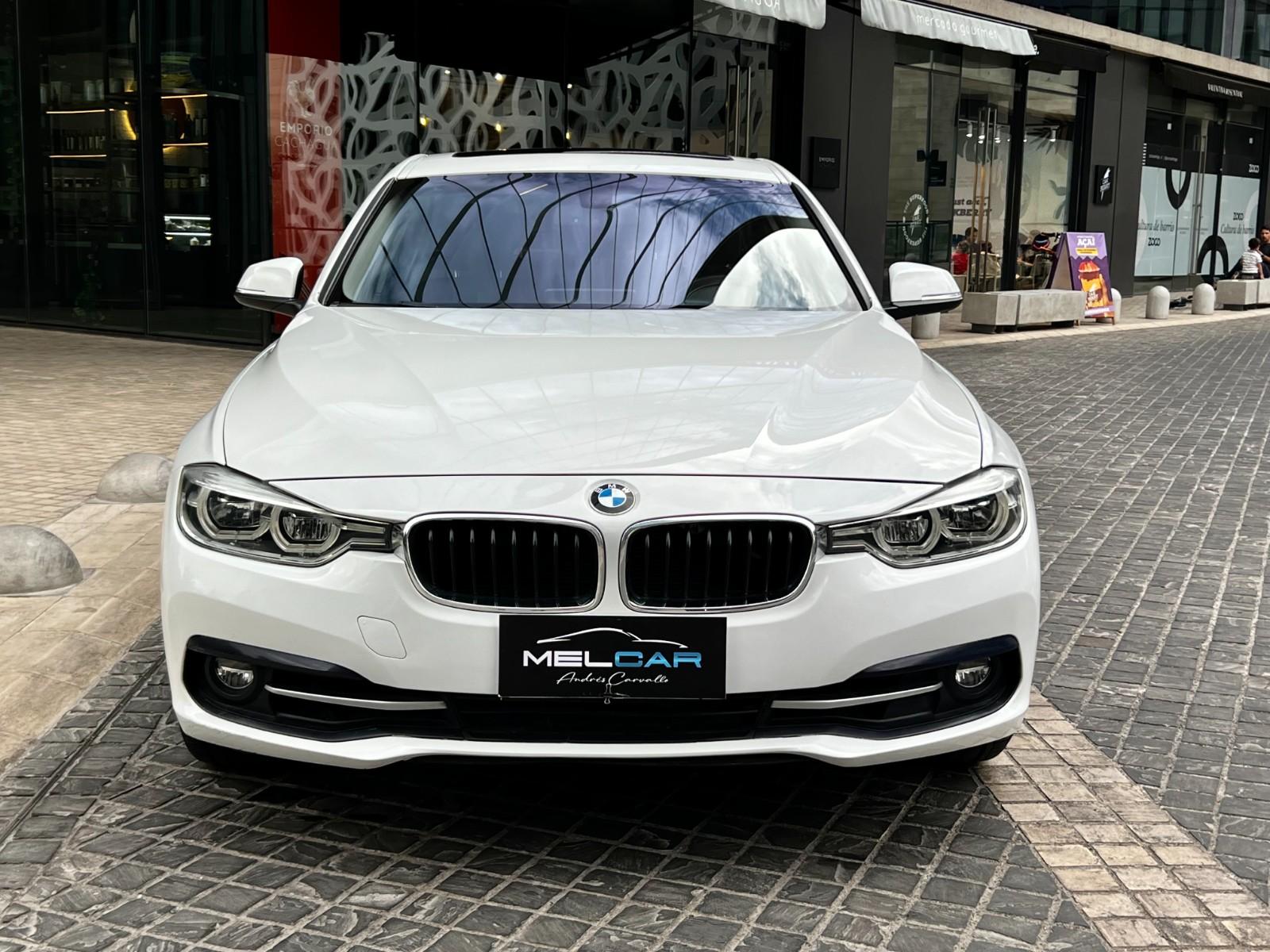 BMW 318 F30 SPORT LINE 2019 - Foto 3 de 10