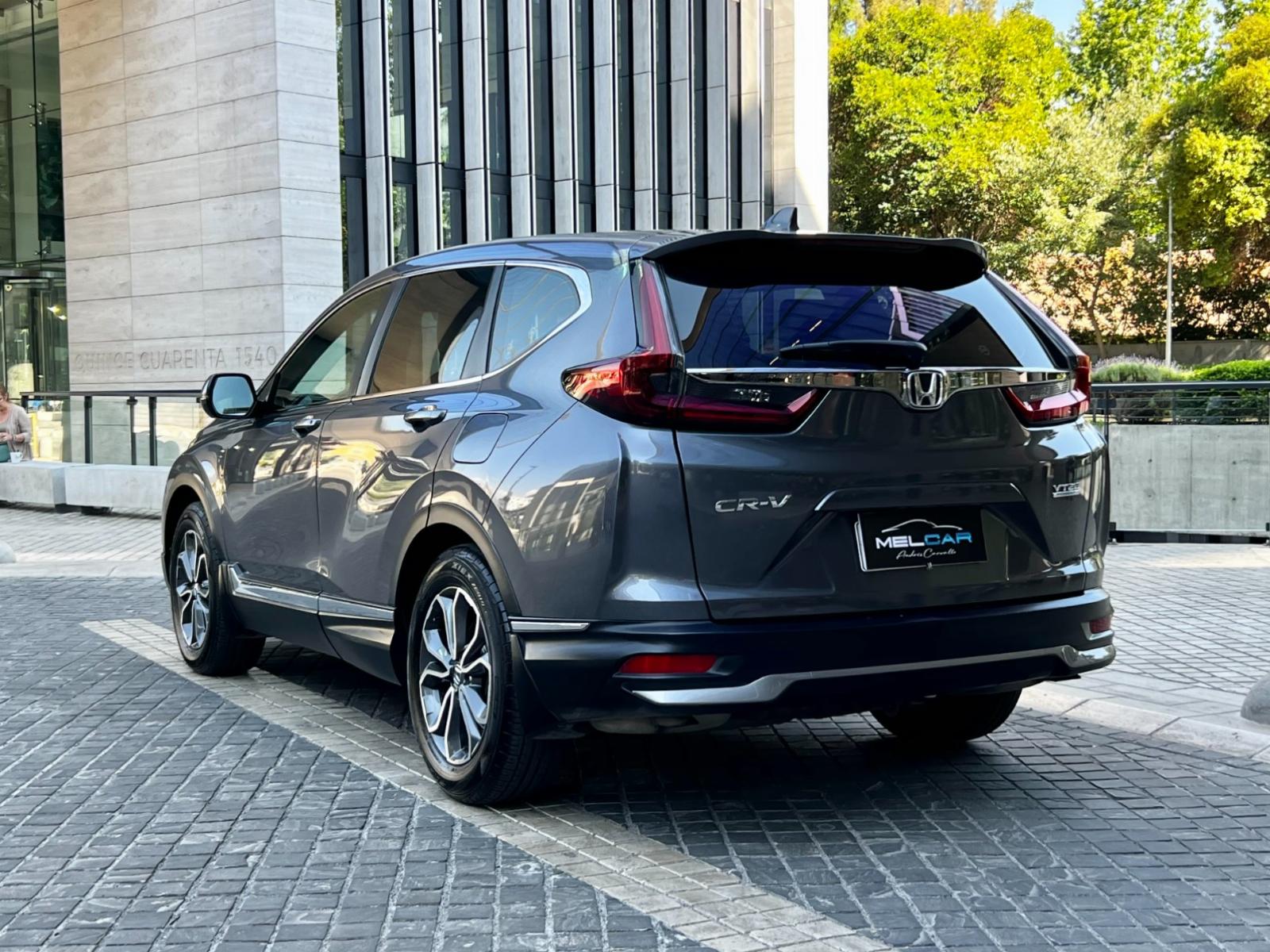 Honda CR-V TOURING 1.5 TURBO AT 2023 - Foto 4 de 10
