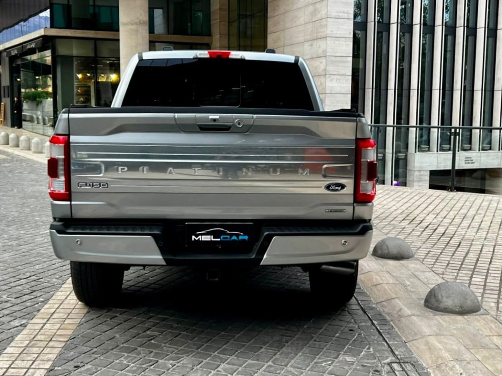 Ford F-150 PLATINUM ECOBOOST 3.5 2021 - Imagen 4 de 10