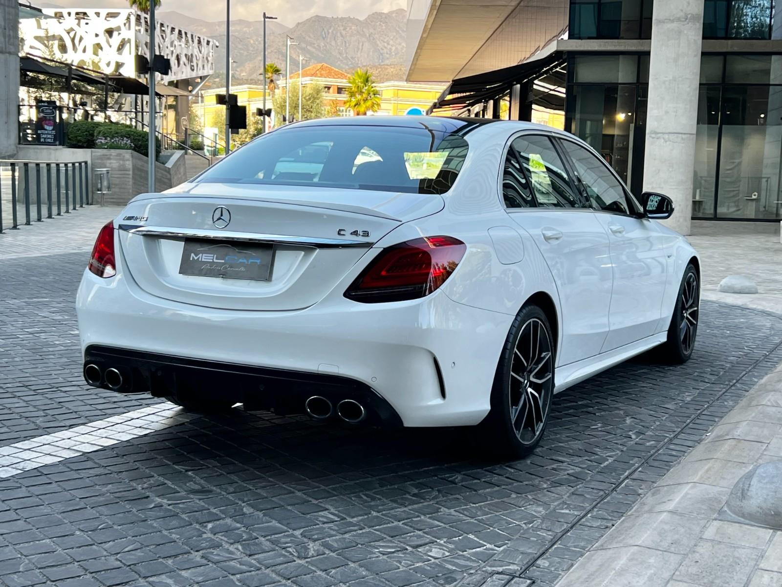 Mercedes-Benz C43 AMG 3.0 BITURBO 4MATIC 2021 - Foto 4 de 10