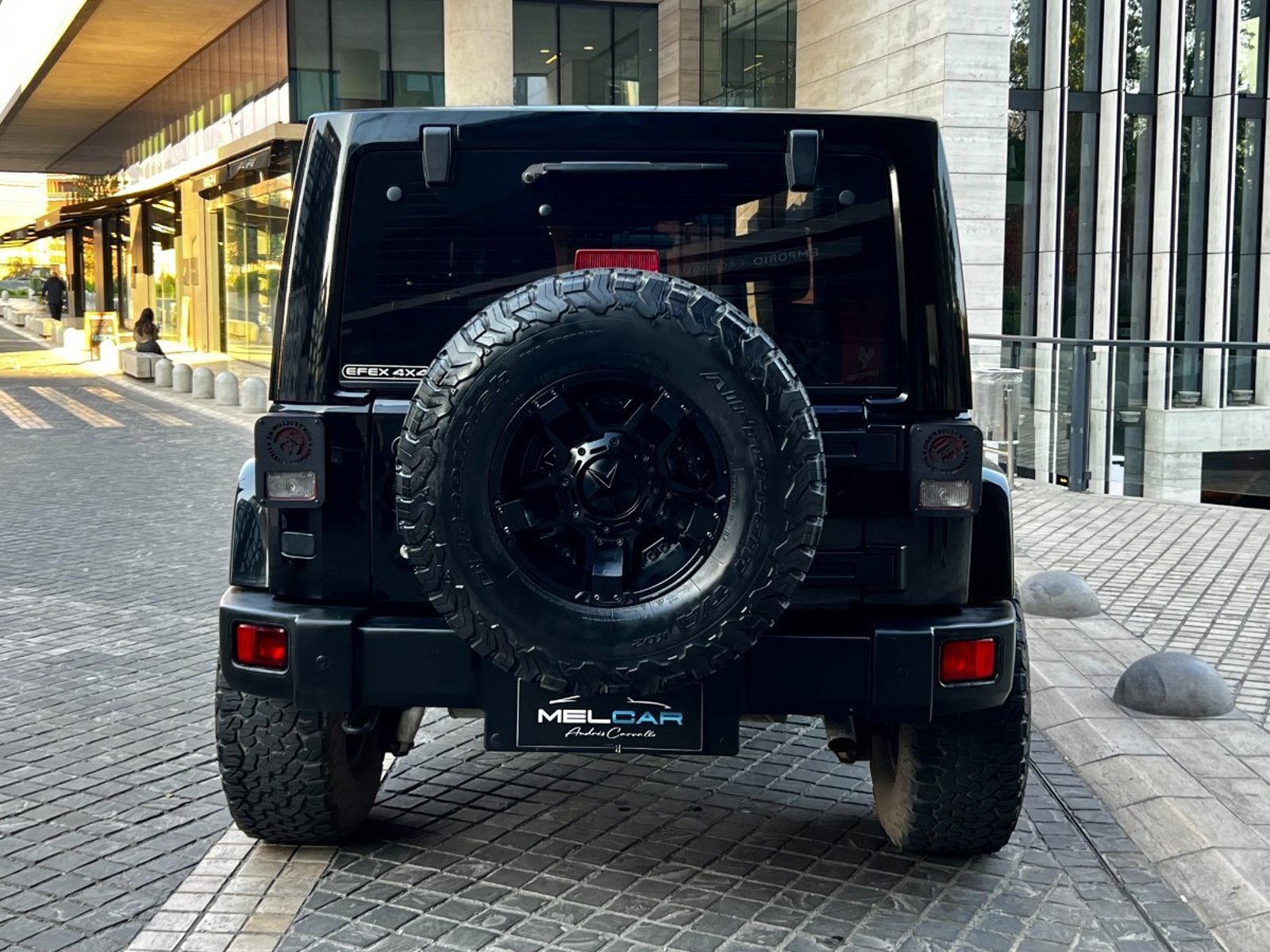Jeep WRANGLER UNLIMITED SAHARA 3.6 2016 - Foto 5 de 10