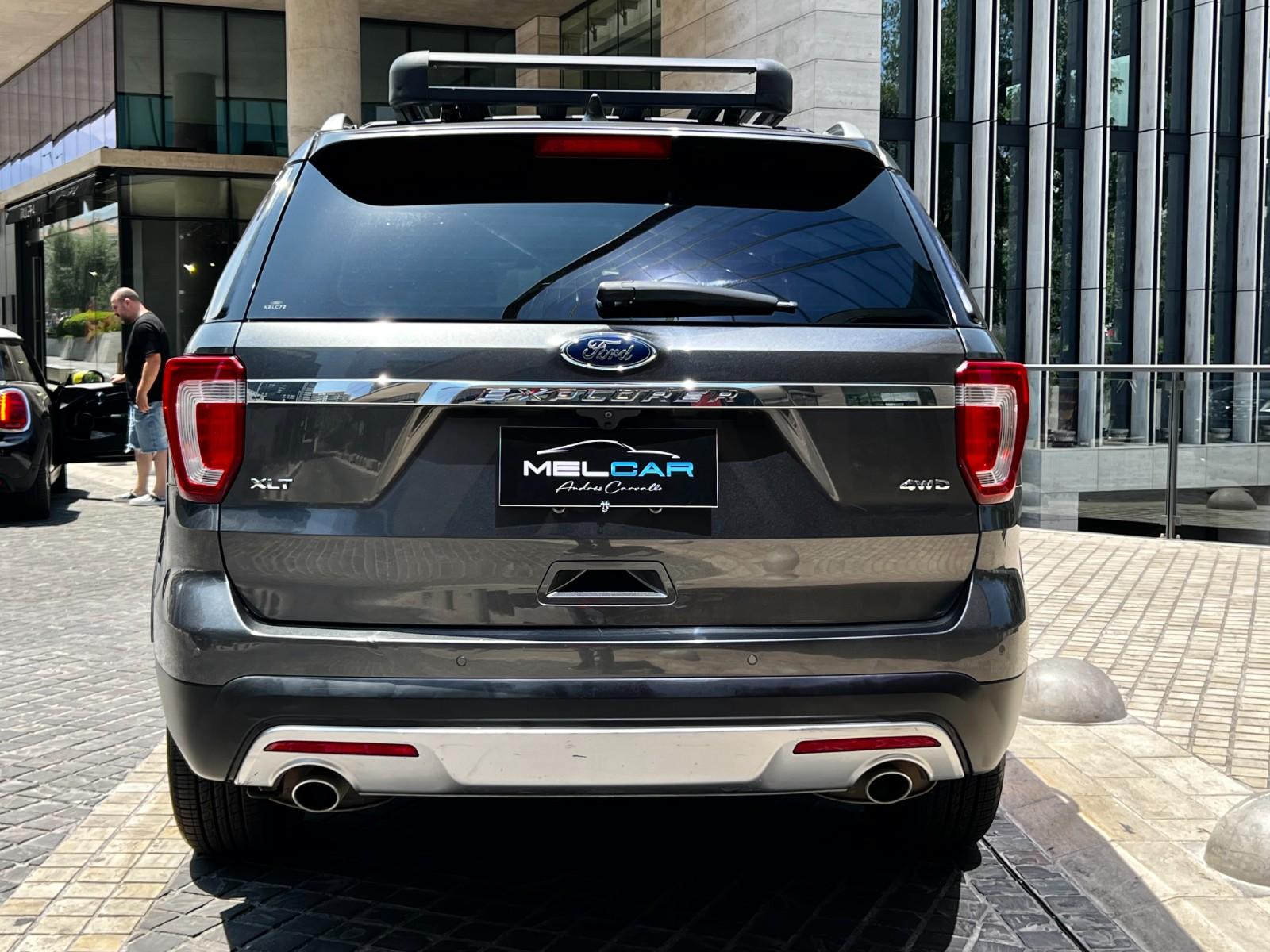 Ford EXPLORER XLT 3.5 4WD 2018 - Foto 5 de 10