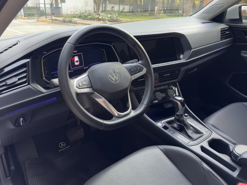 Volkswagen JETTA COMFORTLINE SKY 2023 - Imagen 10 de 10