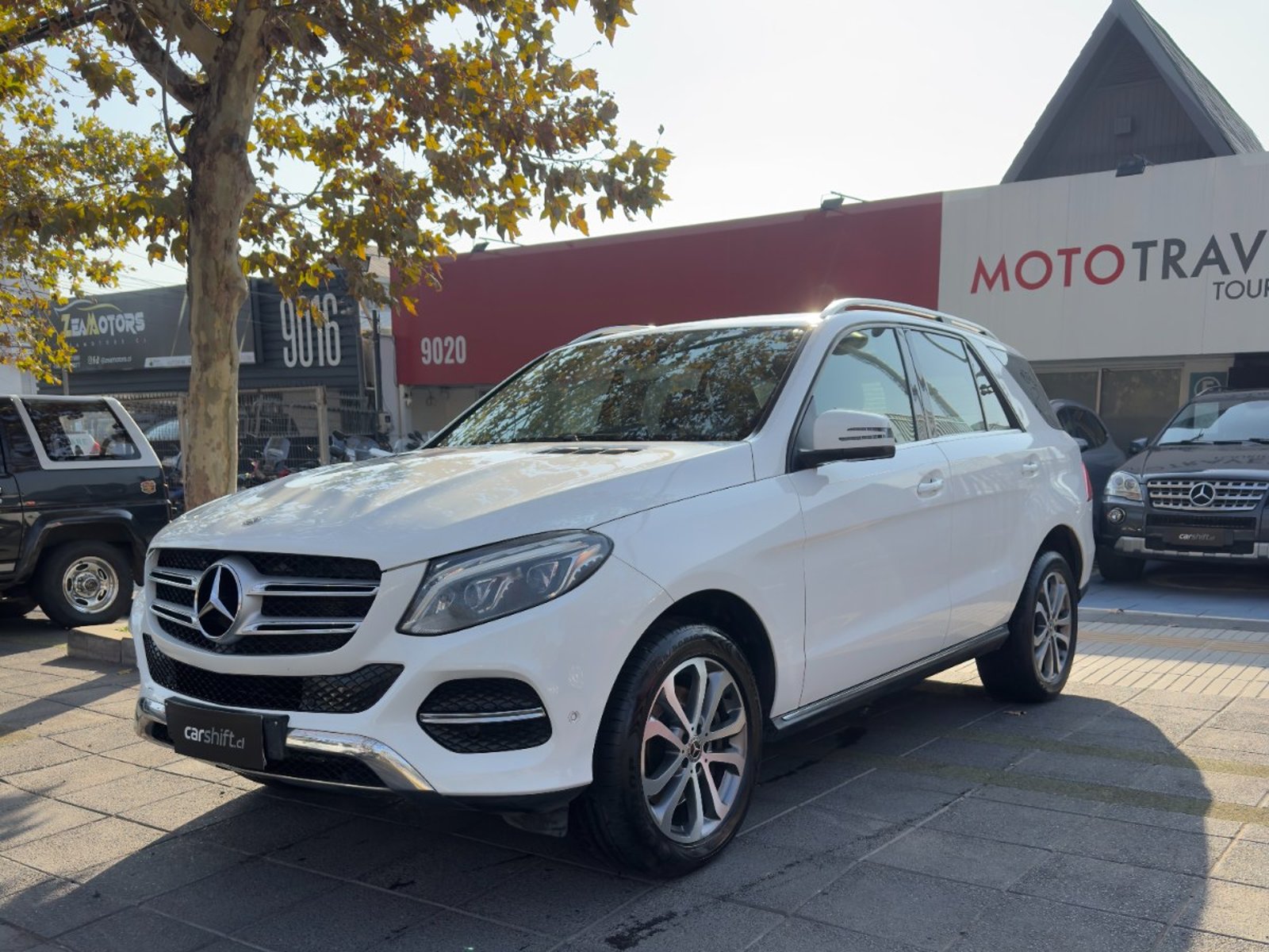 Mercedes-Benz GLE 400 SPORT MANTENCIONES EN LA MARCA 2018 - Foto 2 de 10