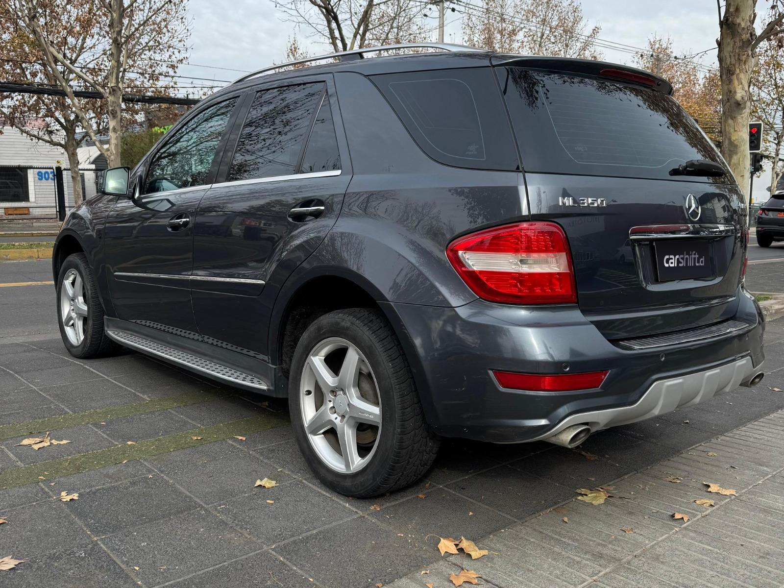 Mercedes-Benz ML 350 4MATIC LOOK AMG 2012 - Foto 4 de 10