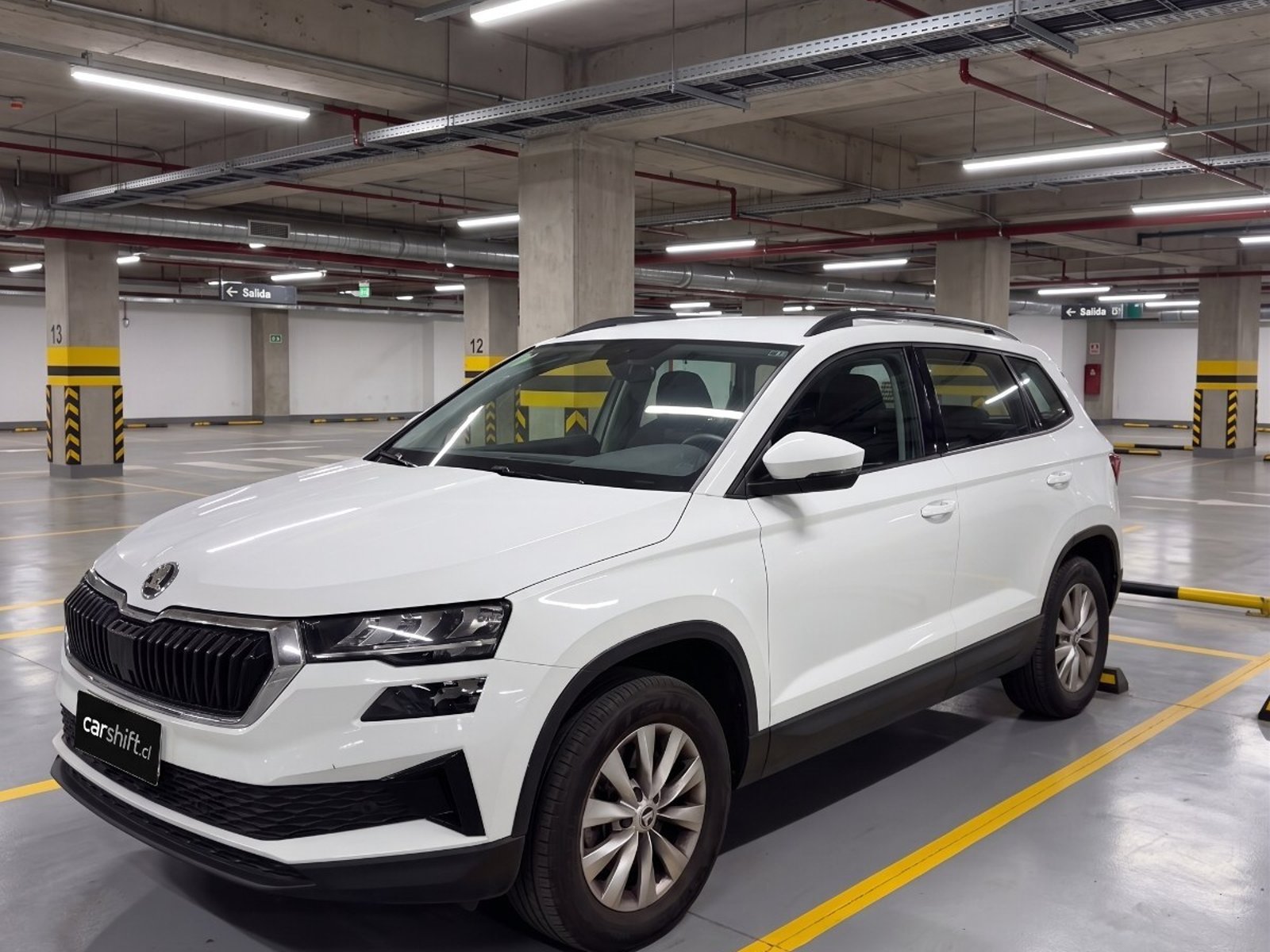 Skoda KAROQ 1.4 TSI 2024 - Foto 2 de 10
