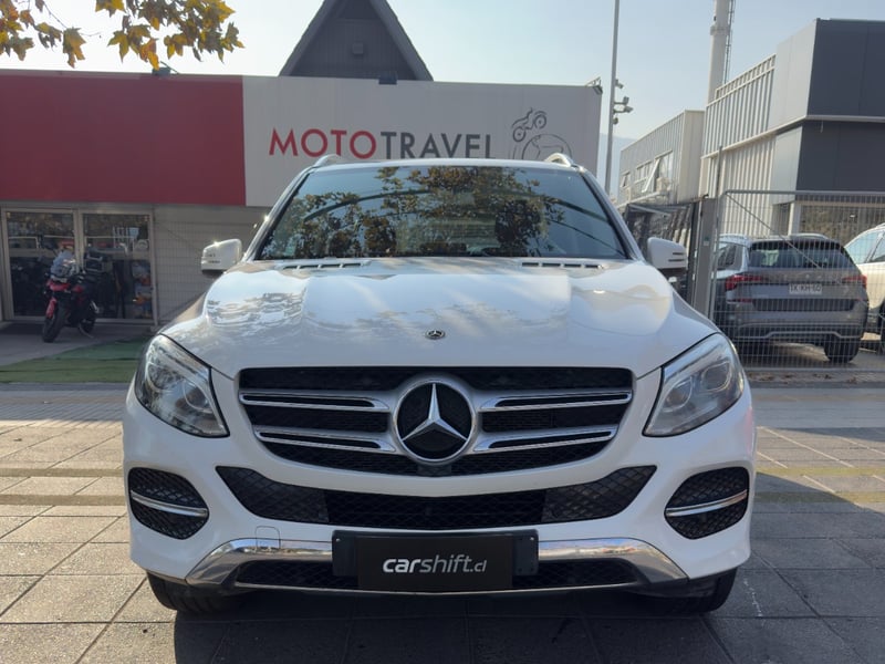 Mercedes-Benz GLE 400 SPORT MANTENCIONES EN LA MARCA 2018