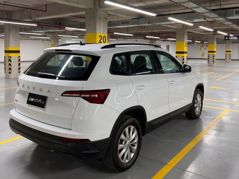 Skoda KAROQ 1.4 TSI 2024 - Imagen 5 de 10