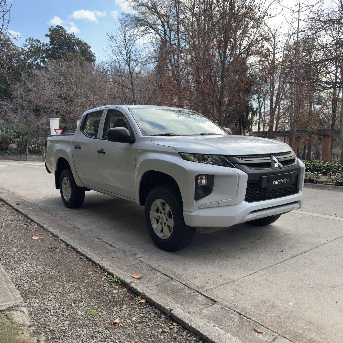 Mitsubishi L200 WORK CR 2022 - Imagen 8 de 10