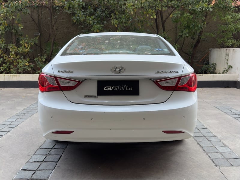 Hyundai SONATA GLS 2010 - Imagen 5 de 10