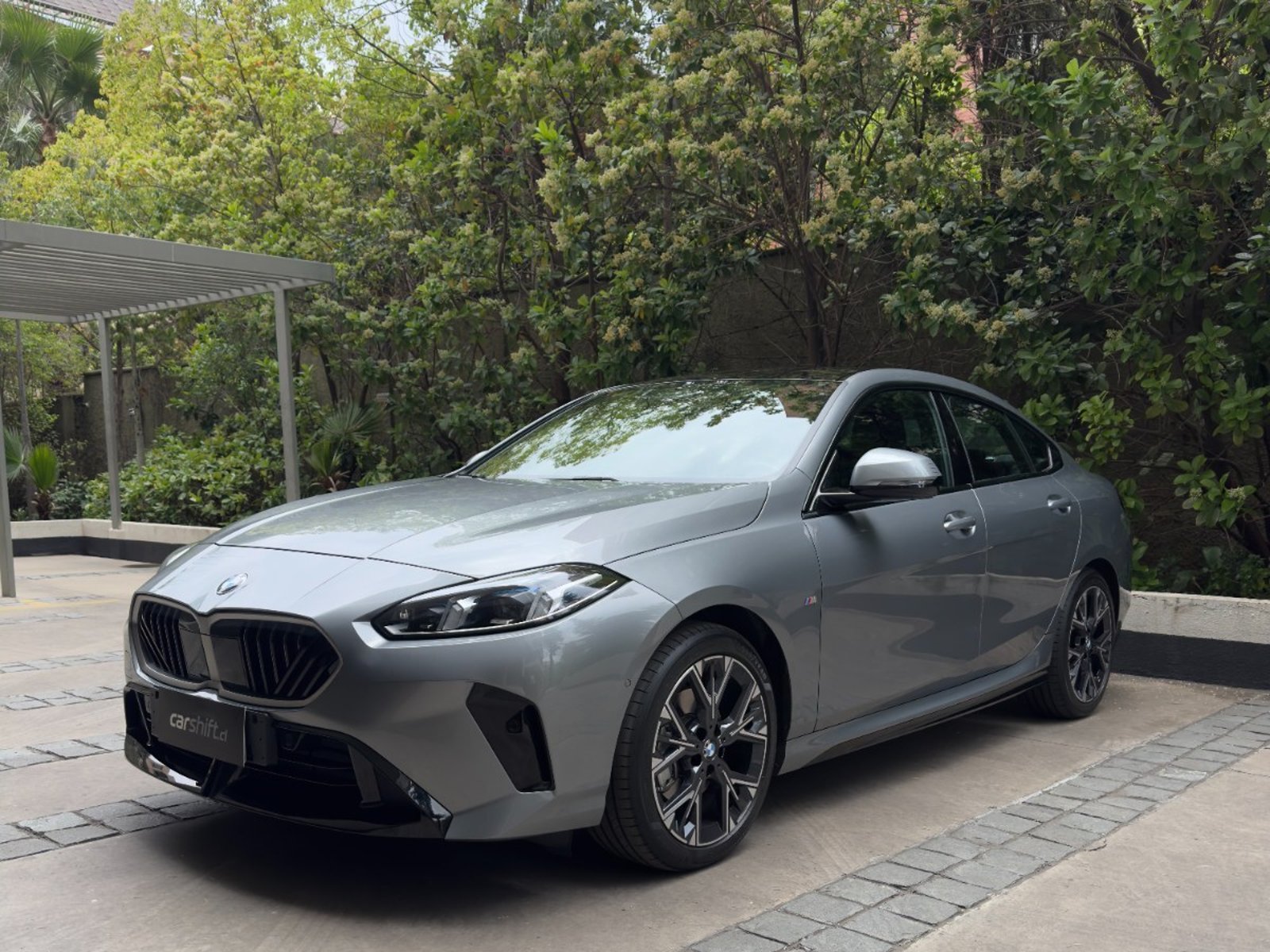 BMW 220I GRAN COUPÉ M SPORT 2025 - Foto 2 de 10