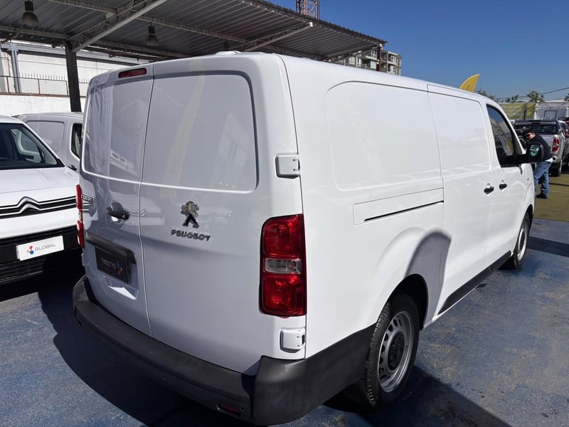 Peugeot EXPERT Premium Long 2.0 HDi 2023 - Imagen 8 de 10