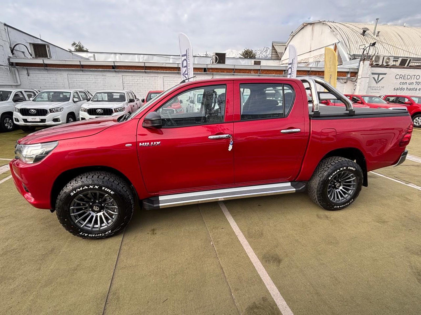 Toyota HILUX DX 2.4 4x4 2025 - Imagen 5 de 10