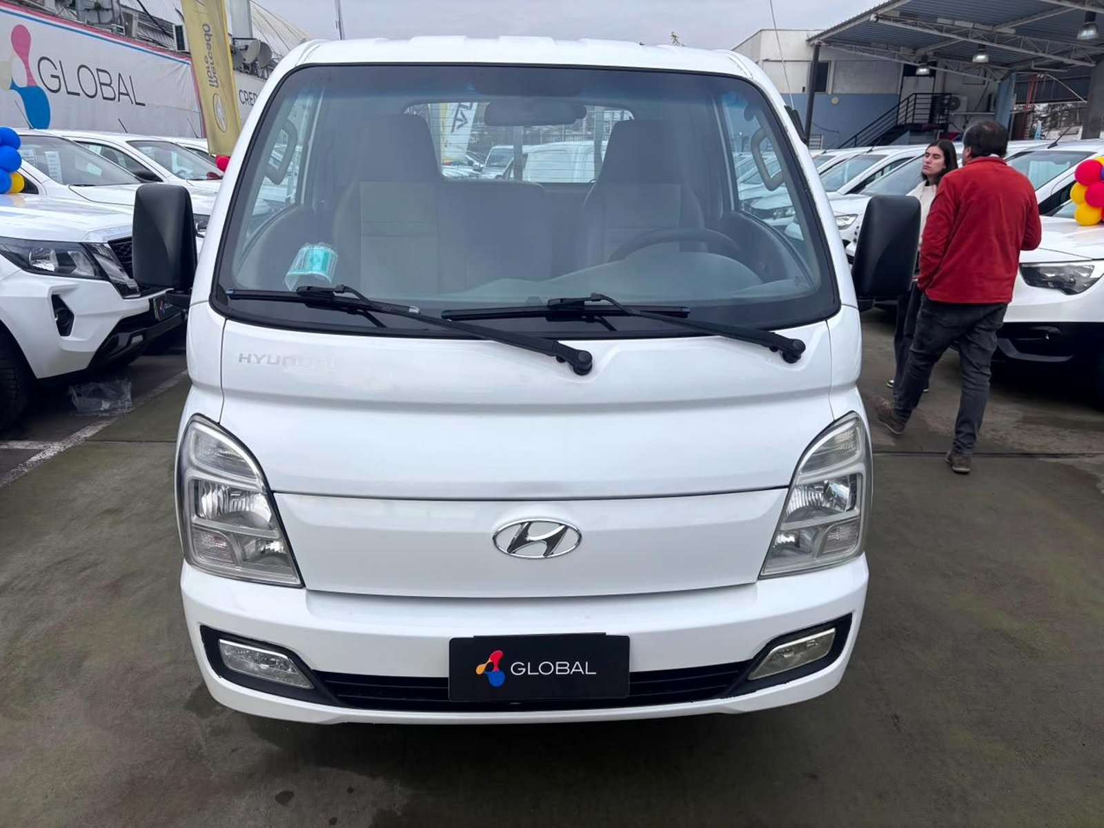 Hyundai PORTER II HI SUPER DOHC 2.5 2022 - Foto 2 de 10