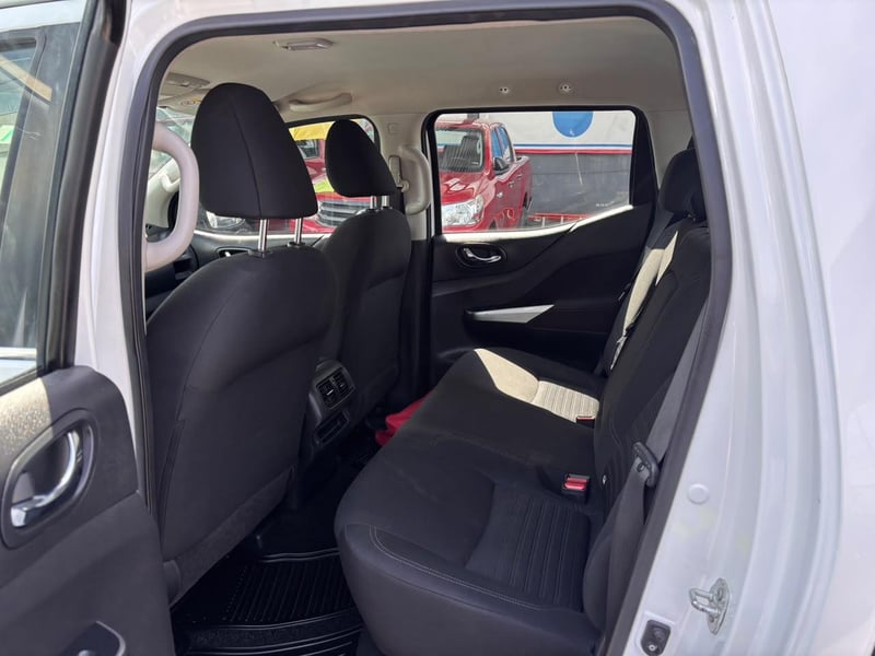 Nissan NAVARA XE 4X2 Diesel 2023 - Imagen 9 de 10