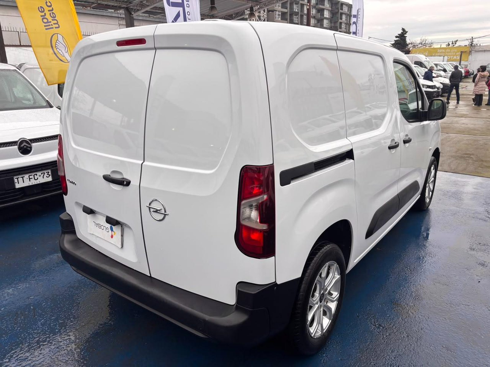 Opel COMBO 2023 - Imagen 8 de 10