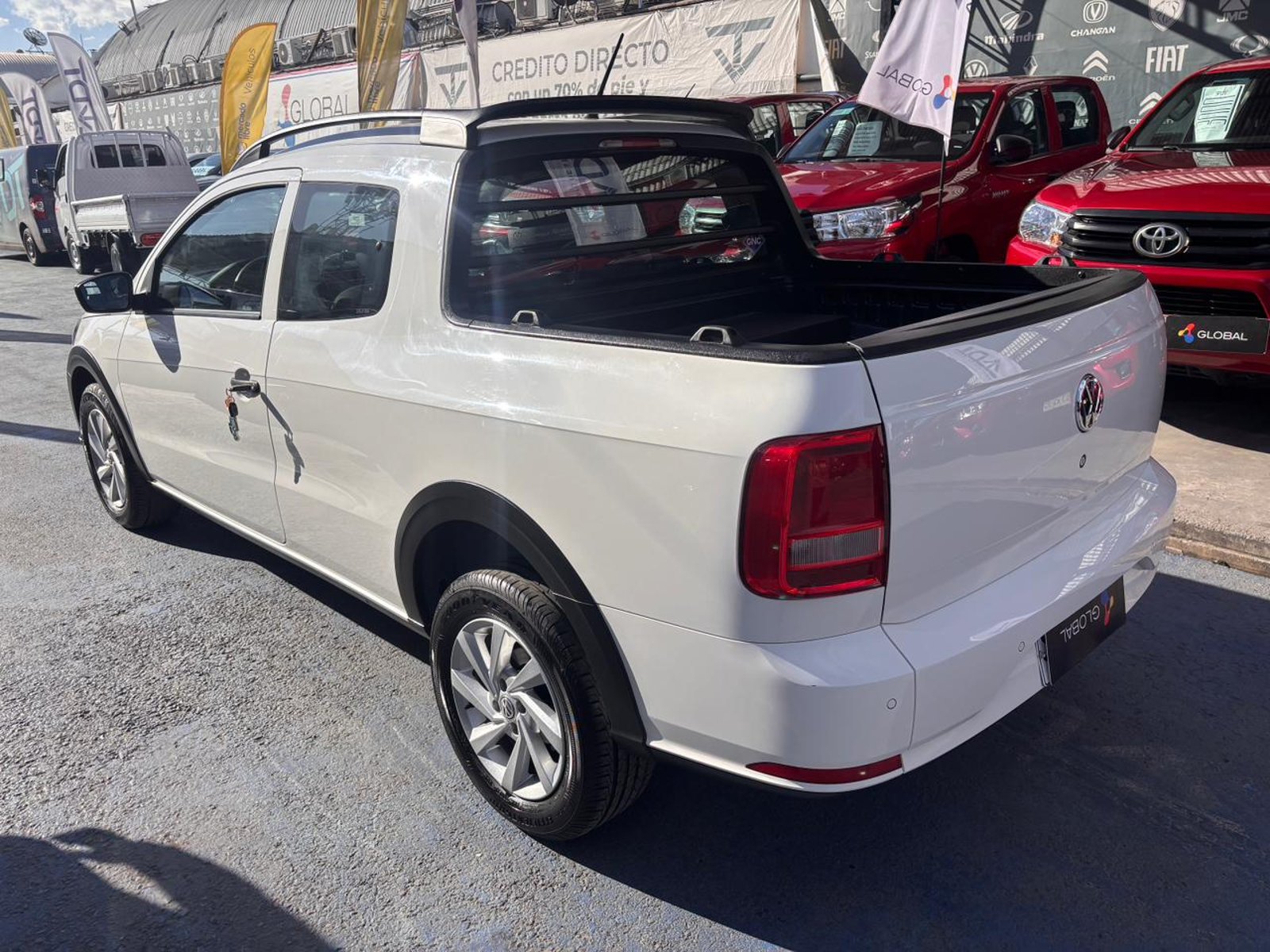 Volkswagen SAVEIRO Cabina Extendida 1.6 2022 - Imagen 6 de 10